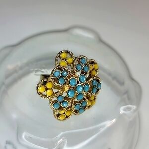 Flower Bead Stone Color Ring Gold Yellow Blue Stonework